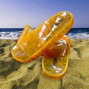 Cape Robbin orange slides